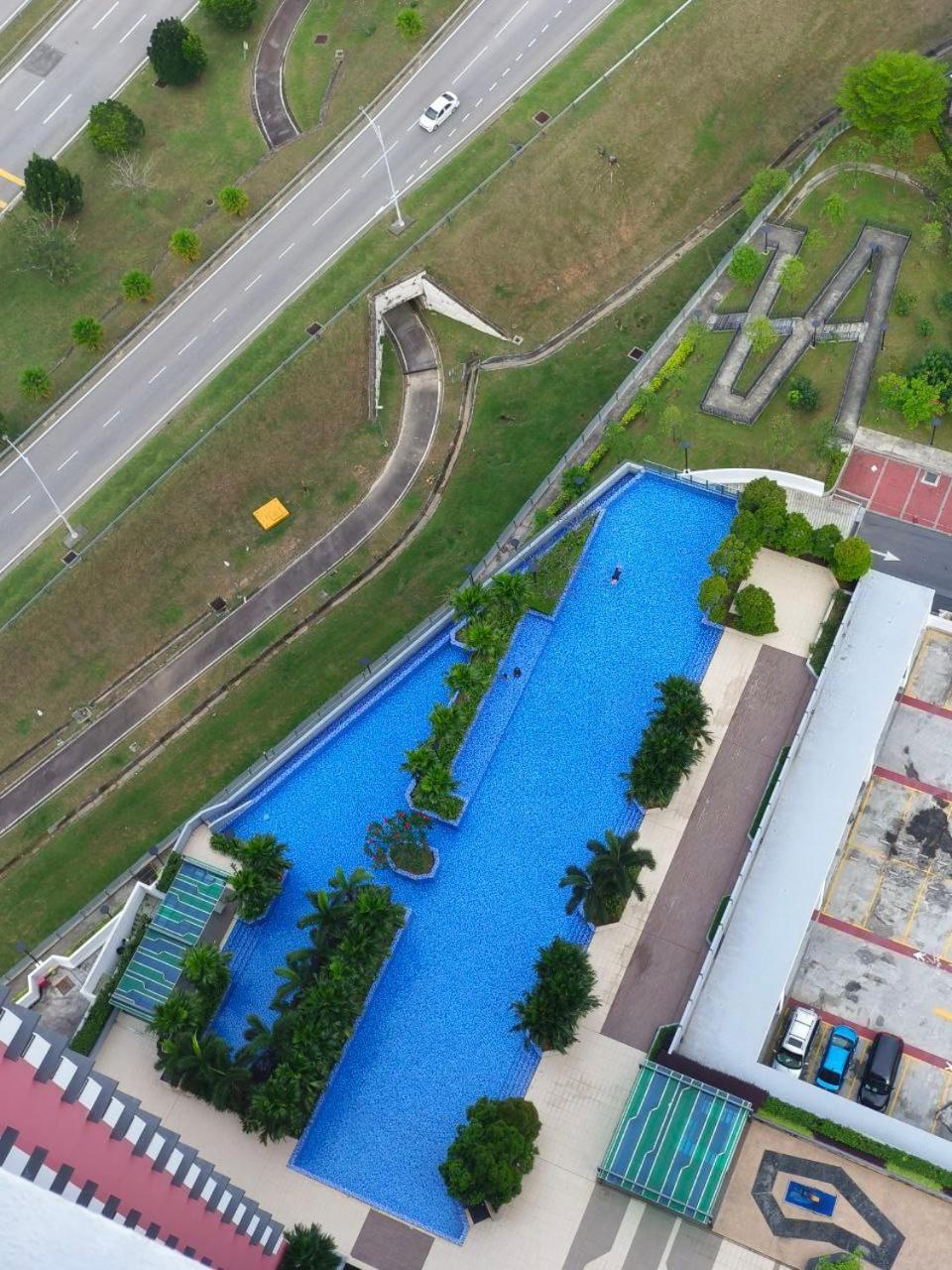 The Moon Homestay At Putrajaya Exterior foto