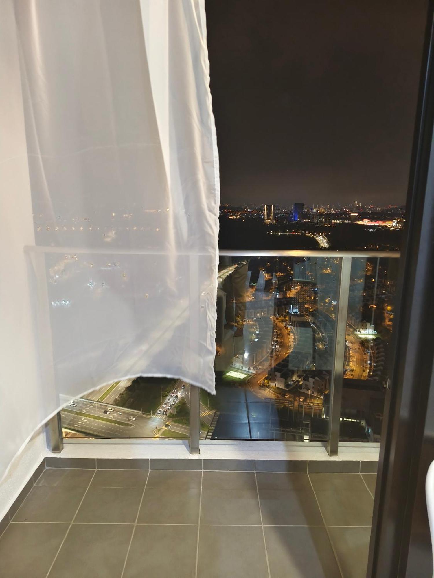 The Moon Homestay At Putrajaya Exterior foto