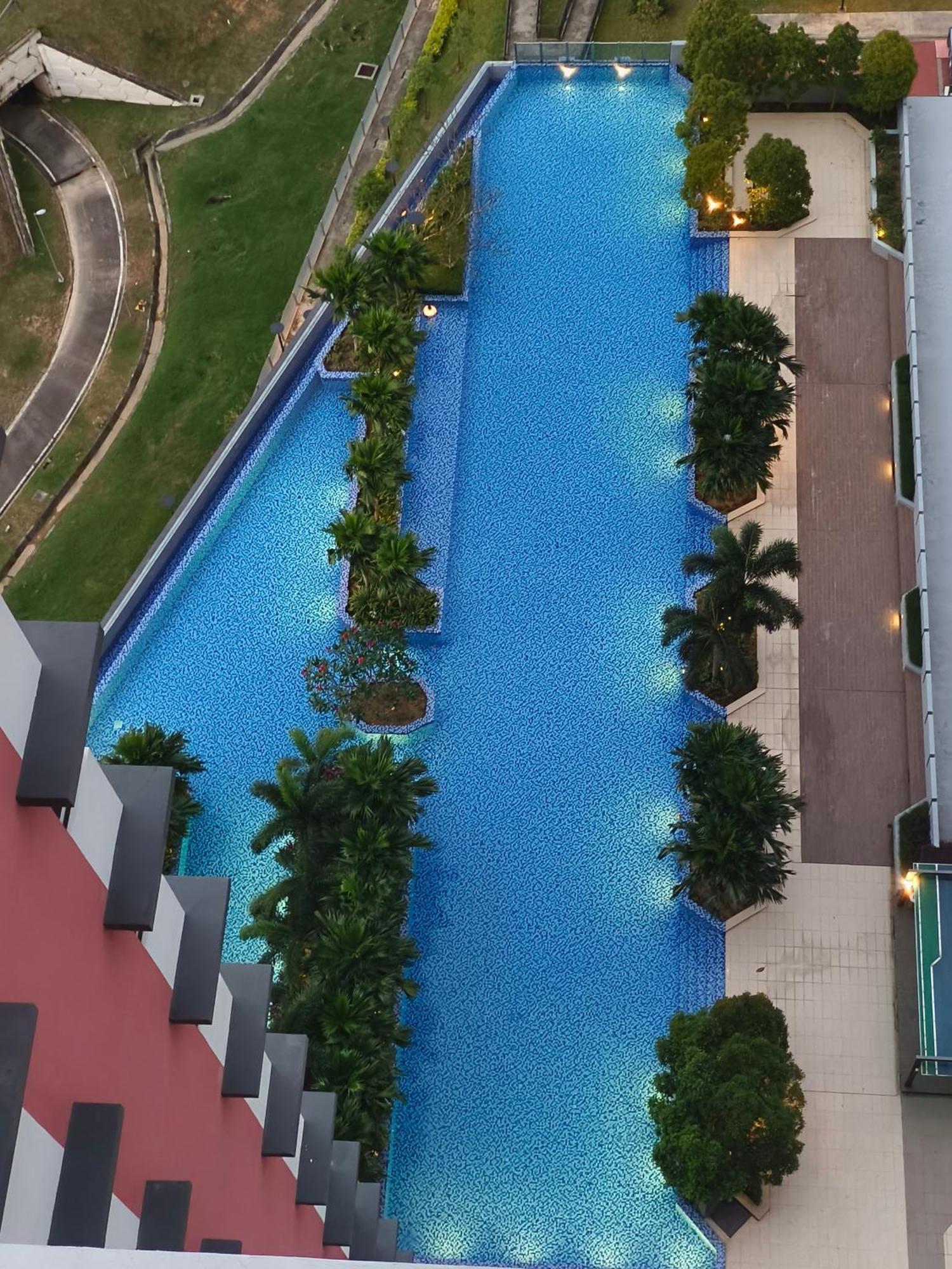 The Moon Homestay At Putrajaya Exterior foto